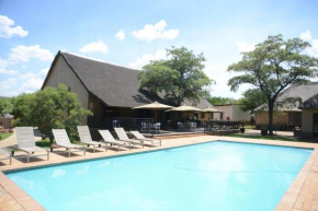 Ukutula Lion Lodge